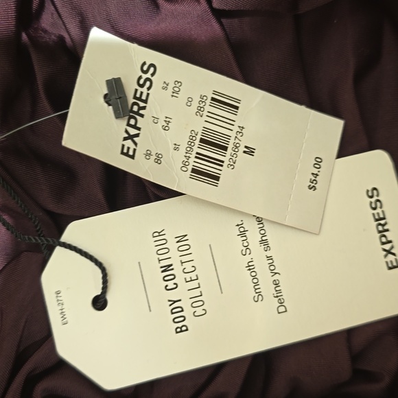 Express Tank Top M - Picture 7 of 7